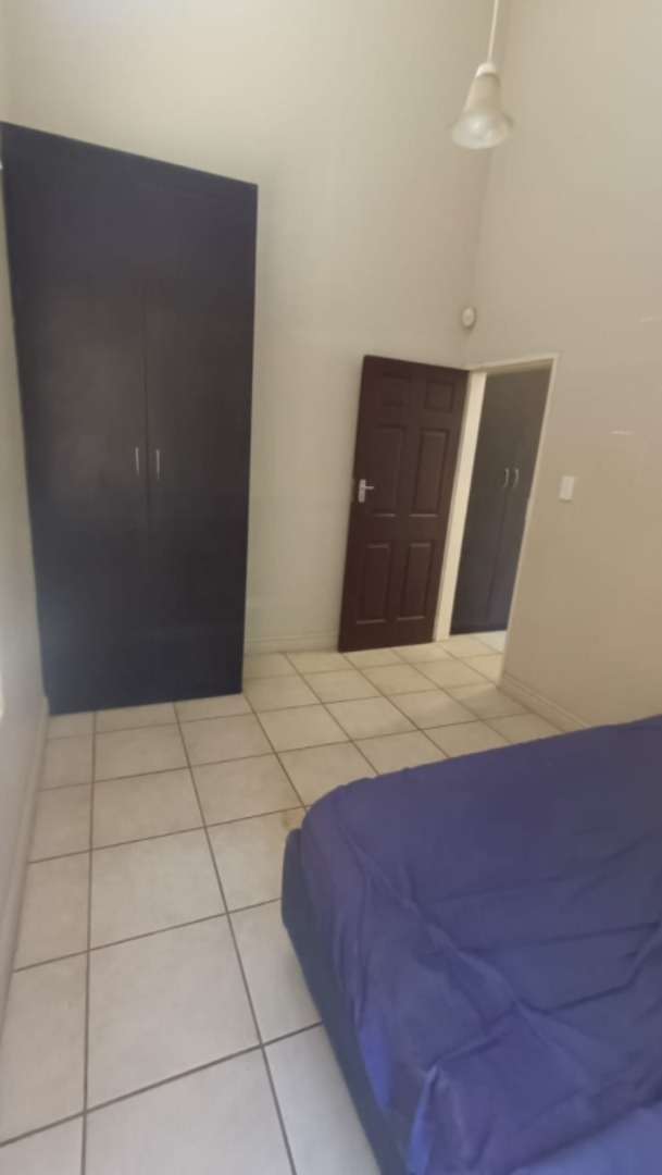 To Let 2 Bedroom Property for Rent in Dassie Rand North West